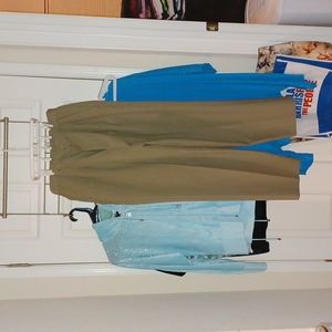 Woman's Plus Size Pants